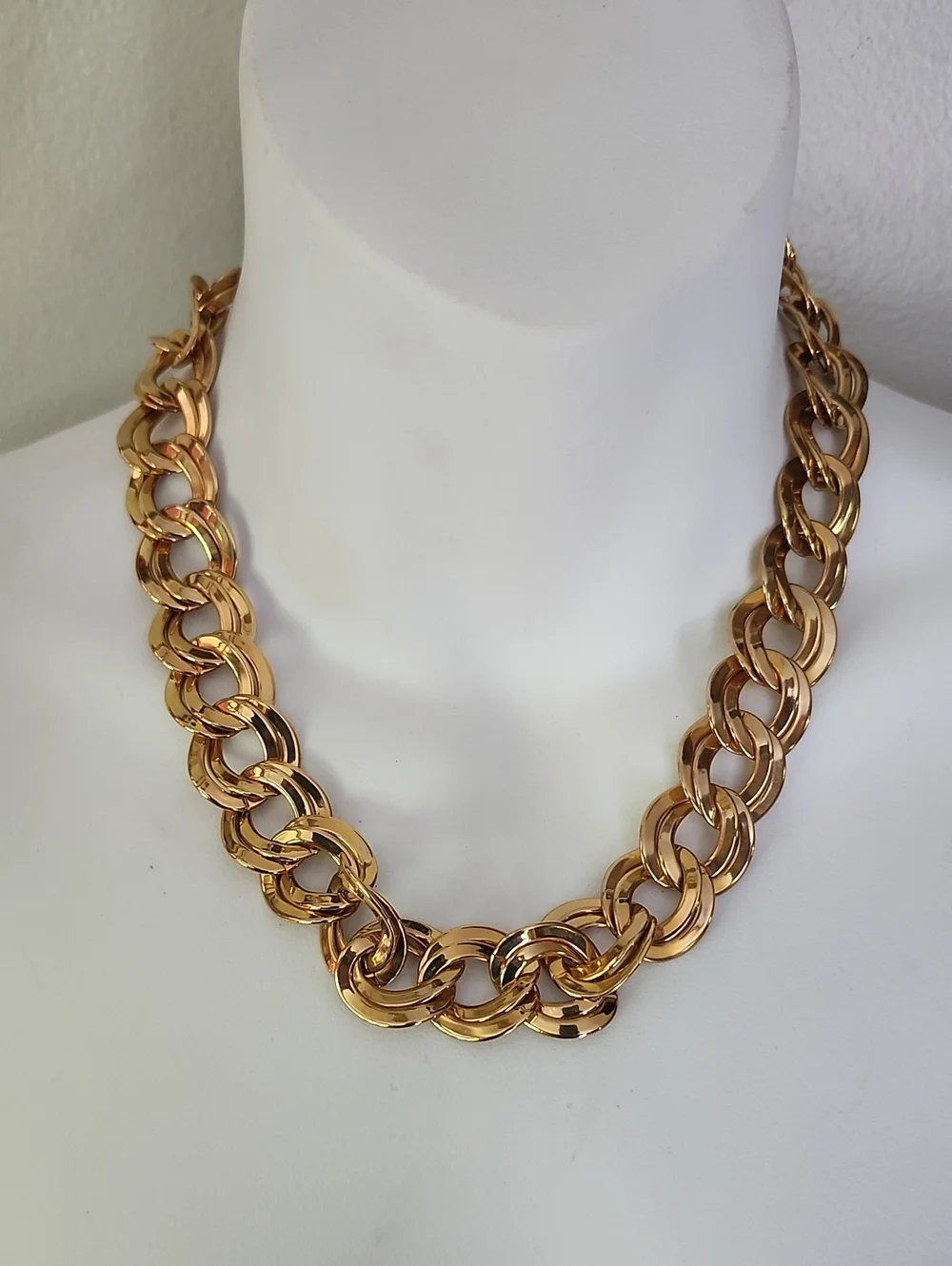 Gold Tone Chunky Link Necklace -18 Inches